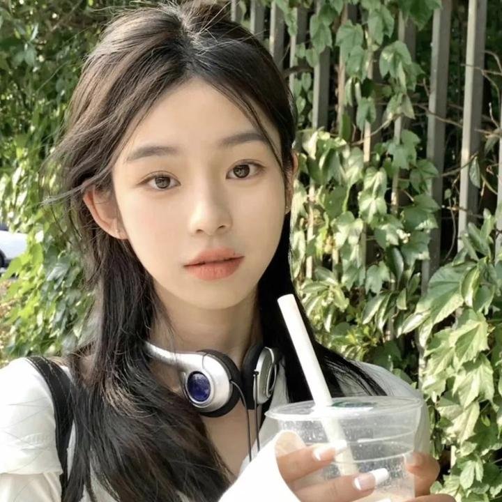 黑色的房间